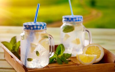 Lemoniada: orzeźwiający klasyk napój na lato